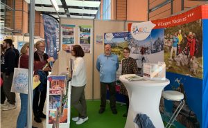 Visite du Président de la Fédé au Salon des Randonneurs